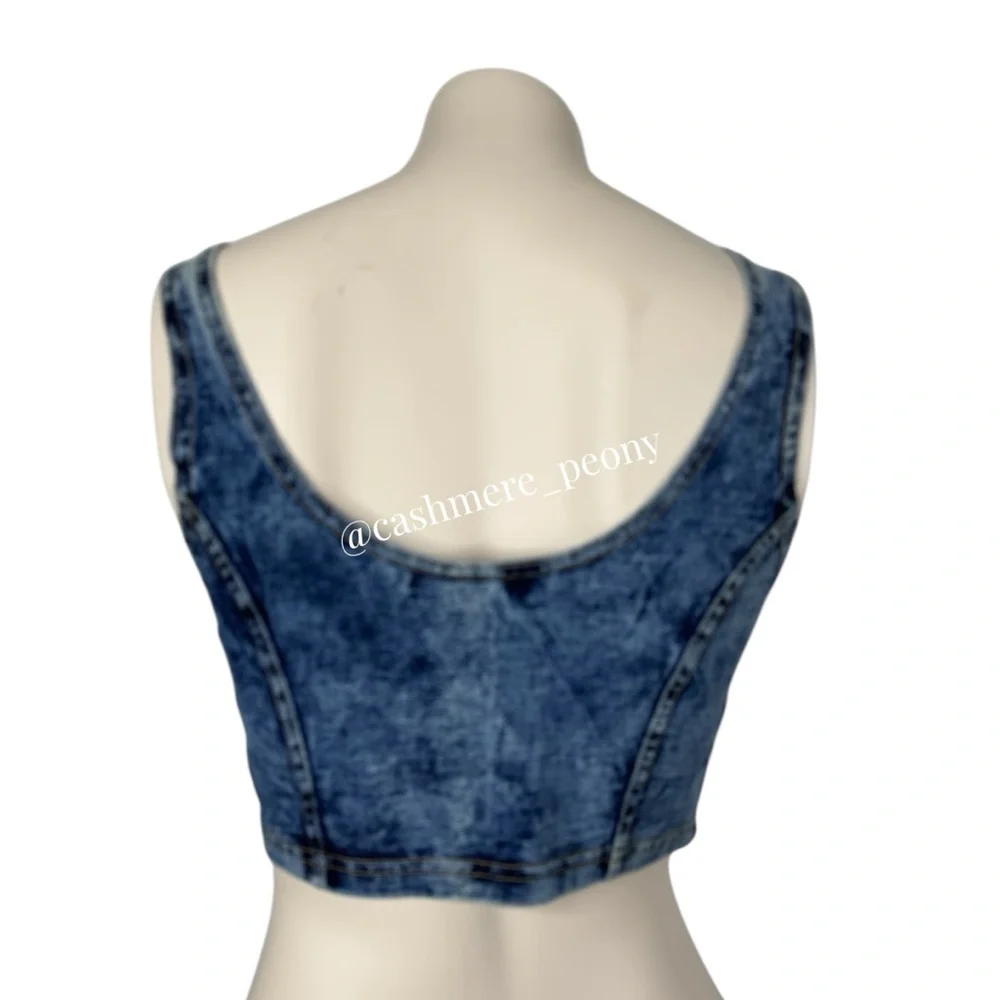 Forever21 Denim Blue Button-Up Crop Tank Top Small